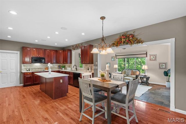991 Sheffield Forest Court, Wildwood, MO 63021