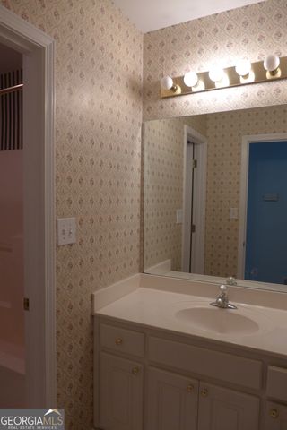 4710 Fairway View Ct, Duluth, GA 30096