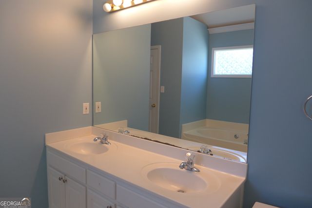 4710 Fairway View Ct, Duluth, GA 30096