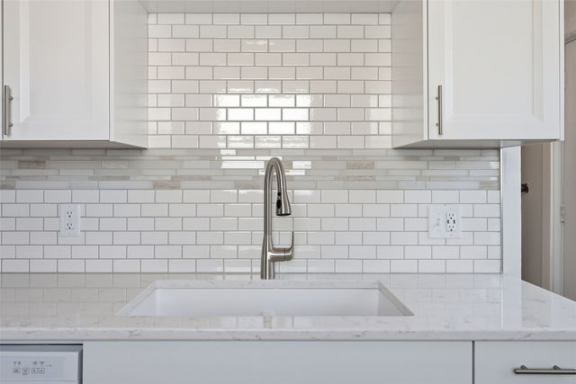 3740 F Avenue NE, Cedar Rapids, IA 52402