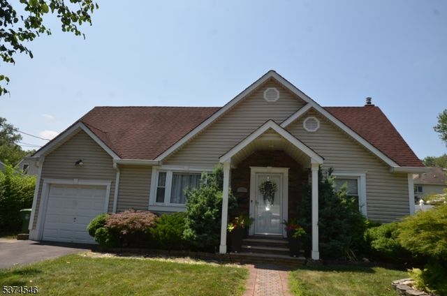 1611 Dewitt Ter, Linden City, NJ 07036