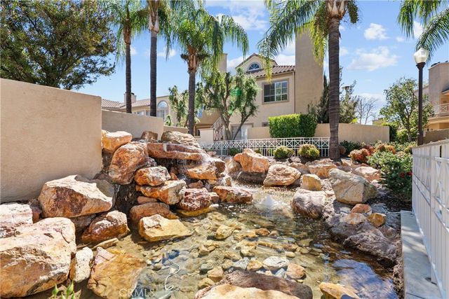 23609 Del Monte Drive 295, Valencia, CA 91355