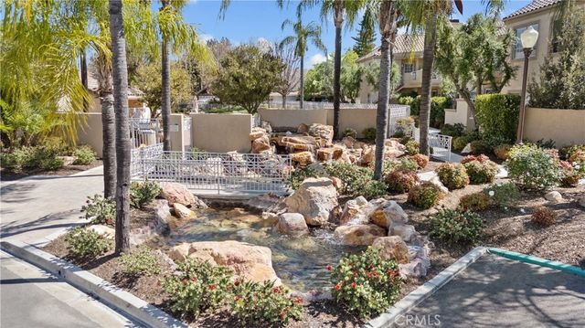 23609 Del Monte Drive 295, Valencia, CA 91355