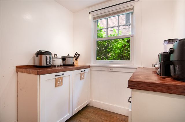 1156 S Negley Ave, Squirrel Hill, PA 15217