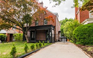 1156 S Negley Ave, Squirrel Hill, PA 15217