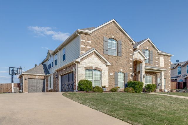 609 Sunrise Drive, Kennedale, TX 76060
