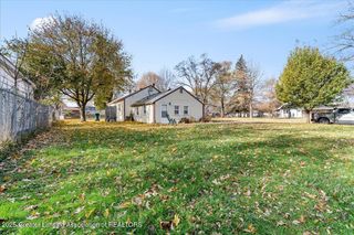 3705 Burchfield Drive, Lansing, MI 48910