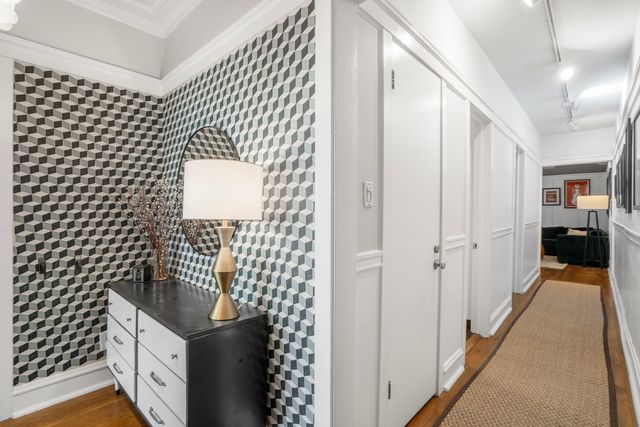 846 W GUNNISON Street 2W, Chicago, IL 60640