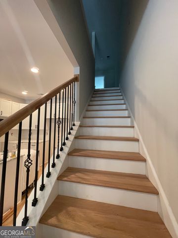 2447 Terrace View NW, Gainesville, GA 30501