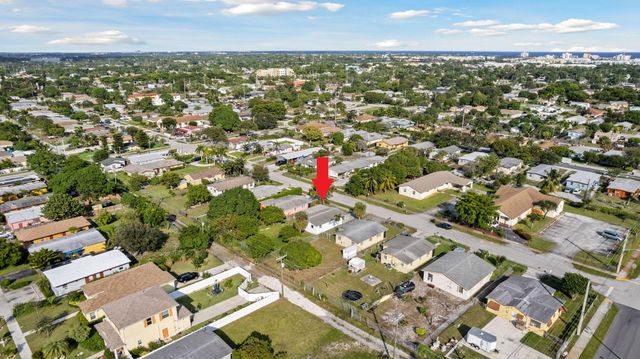 230 SW 13th Avenue, Delray Beach, FL 33444