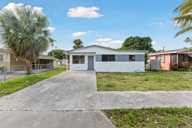 230 SW 13th Avenue, Delray Beach, FL 33444