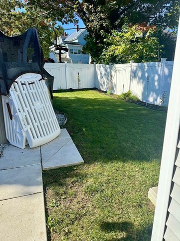 150 Jackson St, Lynn, MA 01902