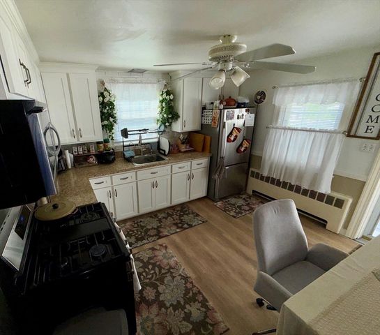 150 Jackson St, Lynn, MA 01902