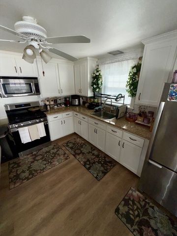 150 Jackson St, Lynn, MA 01902