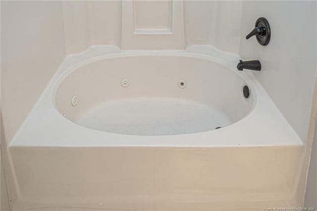 4020 Bardstown Court, Fayetteville, NC 28304
