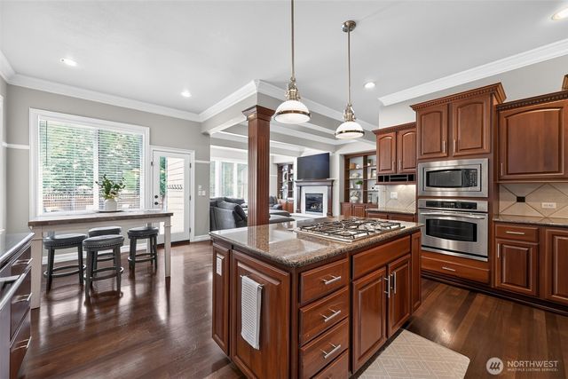 27476 254th Way SE, Maple Valley, WA 98038