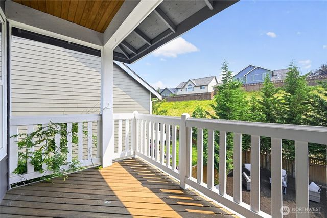 27476 254th Way SE, Maple Valley, WA 98038