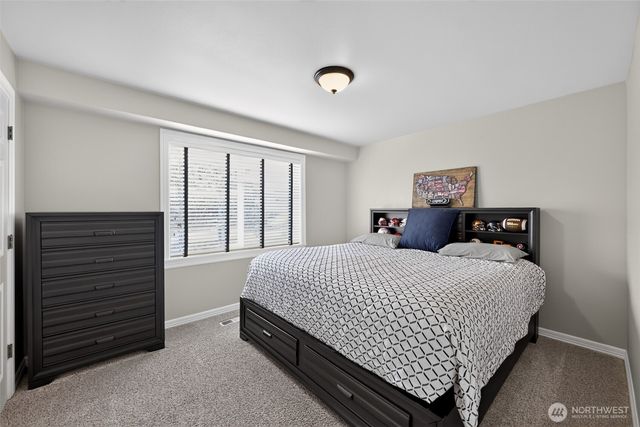27476 254th Way SE, Maple Valley, WA 98038