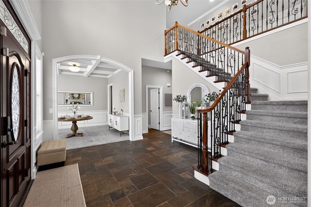 27476 254th Way SE, Maple Valley, WA 98038