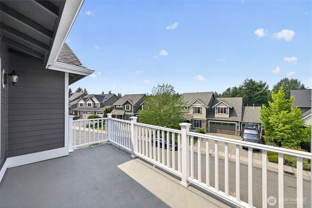 27476 254th Way SE, Maple Valley, WA 98038