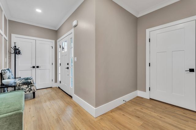 17 Josiah Path, Falmouth, MA 02540