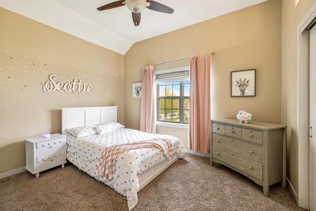 W193N5790 Canary DRIVE, Menomonee Falls, WI 53051