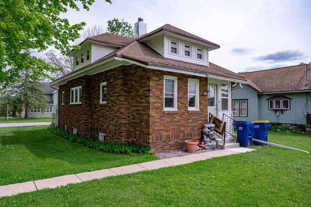 647 Pine Avenue, Hillsboro, WI 54634