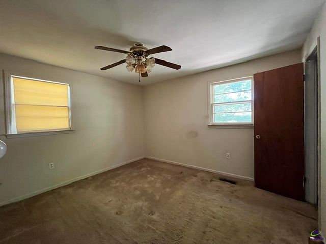4401 Crystal Lake Drive, Macon, GA 31217