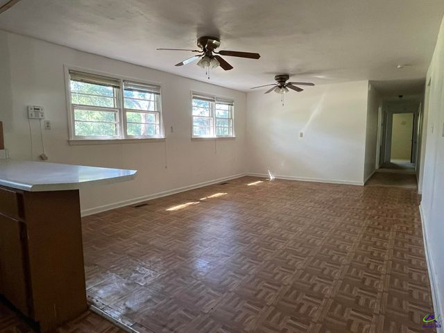 4401 Crystal Lake Drive, Macon, GA 31217