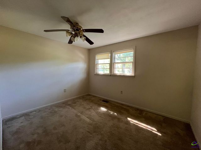 4401 Crystal Lake Drive, Macon, GA 31217