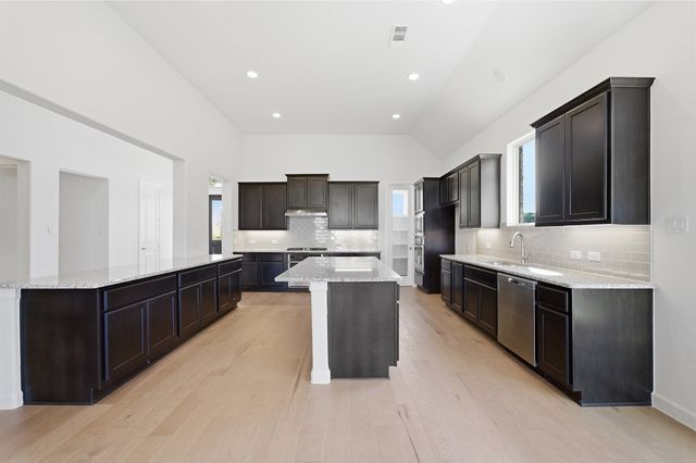 2020 Casting Ridge, Mesquite, TX 75181