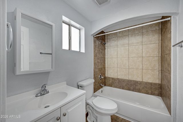 2238 E TAYLOR Street, Phoenix, AZ 85006