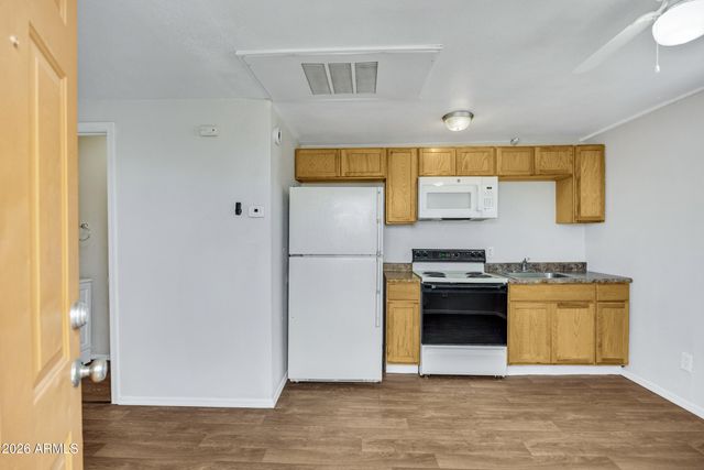 2238 E TAYLOR Street, Phoenix, AZ 85006