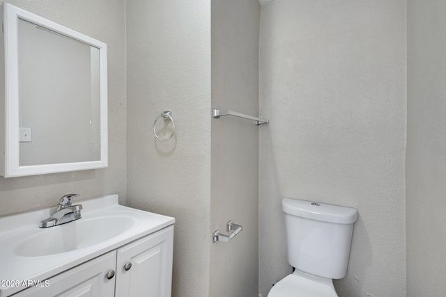 2238 E TAYLOR Street, Phoenix, AZ 85006