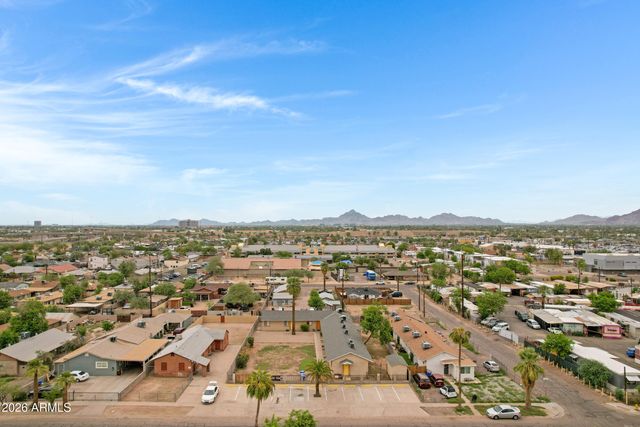 2238 E TAYLOR Street, Phoenix, AZ 85006