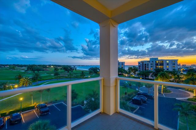 85 BELLEVIEW BOULEVARD 401, Belleair, FL 33756