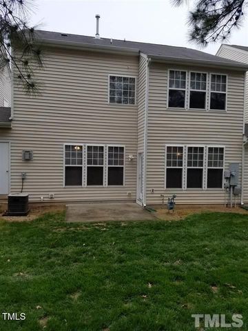 8 Rockwall Garden Way, Durham, NC 27713