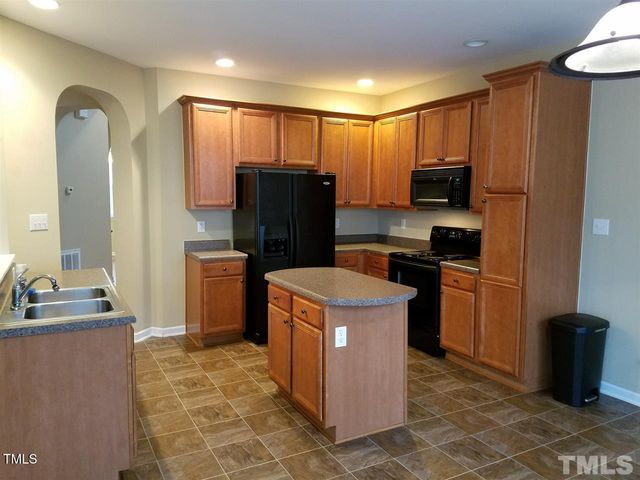 8 Rockwall Garden Way, Durham, NC 27713