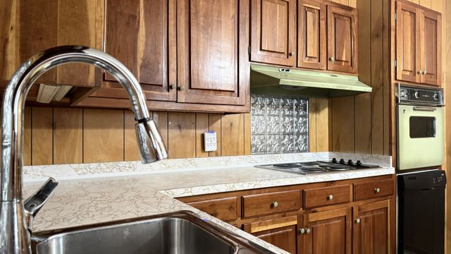 138 Ham St, Tullahoma, TN 37388