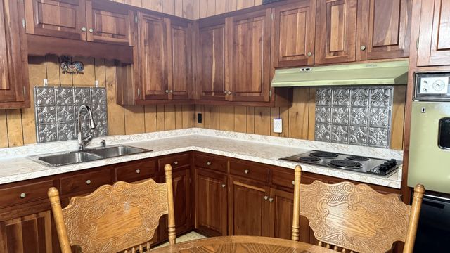 138 Ham St, Tullahoma, TN 37388