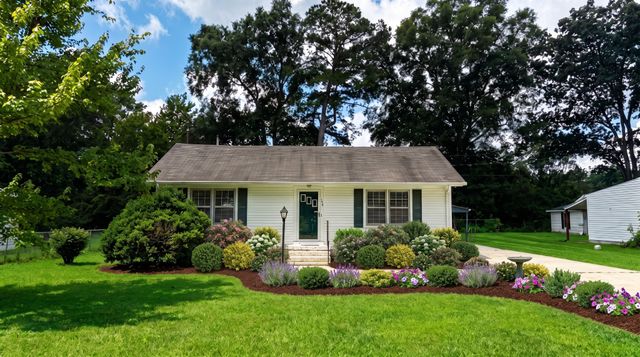 138 Ham St, Tullahoma, TN 37388