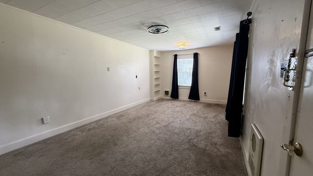 138 Ham St, Tullahoma, TN 37388