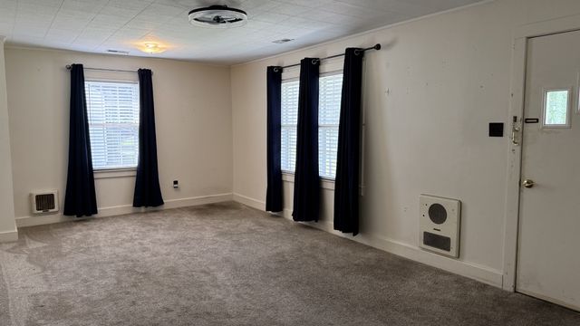 138 Ham St, Tullahoma, TN 37388