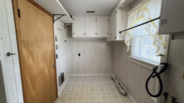138 Ham St, Tullahoma, TN 37388