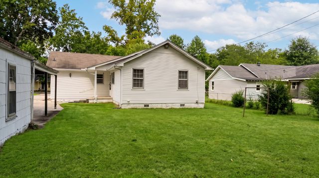138 Ham St, Tullahoma, TN 37388