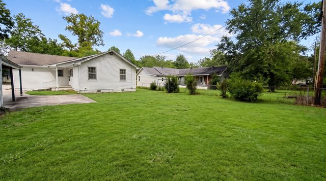 138 Ham St, Tullahoma, TN 37388