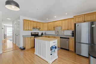 6 Tammy Ct # B, Hudson, NH 03051