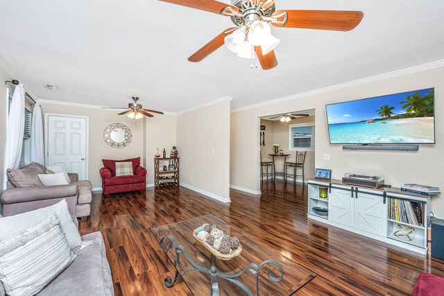 1240 Camelia Road, Charleston, SC 29407