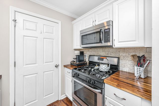 1240 Camelia Road, Charleston, SC 29407