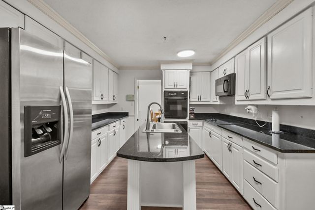210 Briarwood Drive, Pacolet, SC 29372